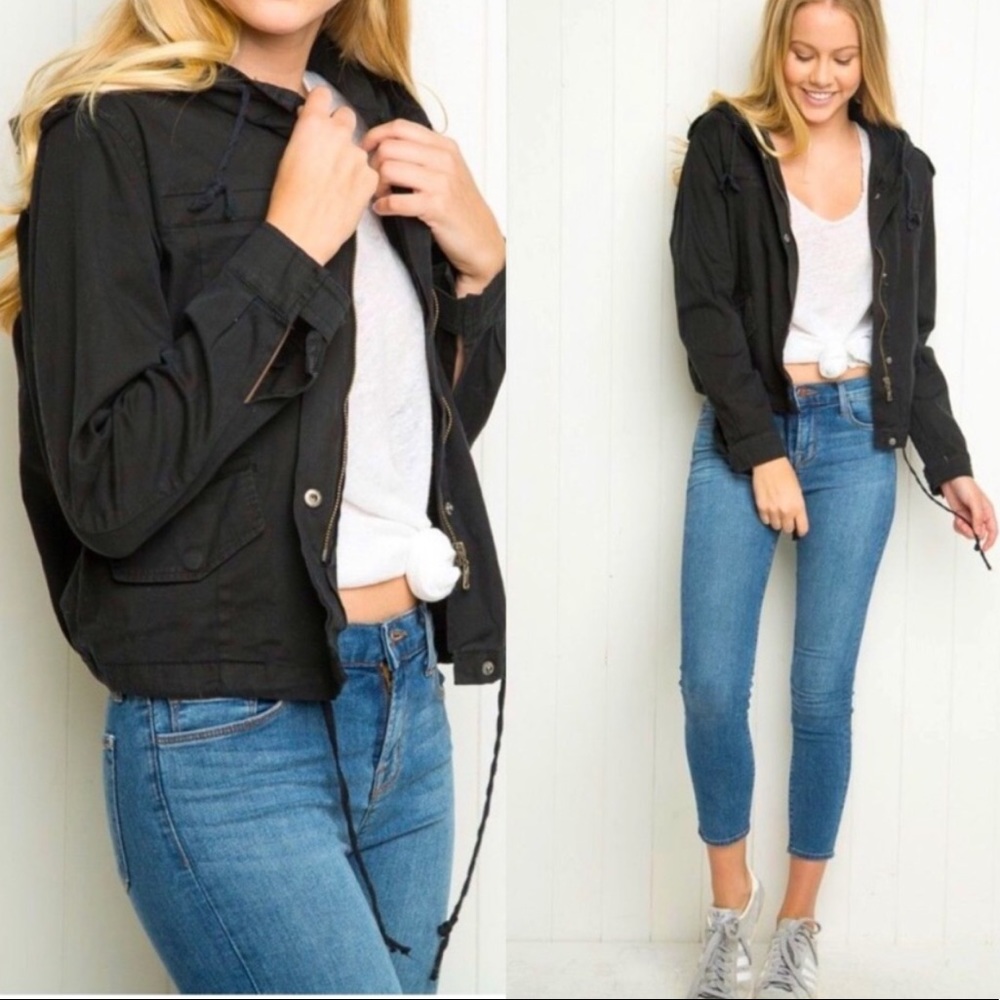 BRANDI MELVILLE Hailey Zip Hood Jacket Black OS - Picture 3 of 16